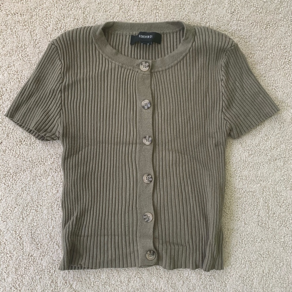 Forever 21 Moss Green Button Down Fitted Crop Top
